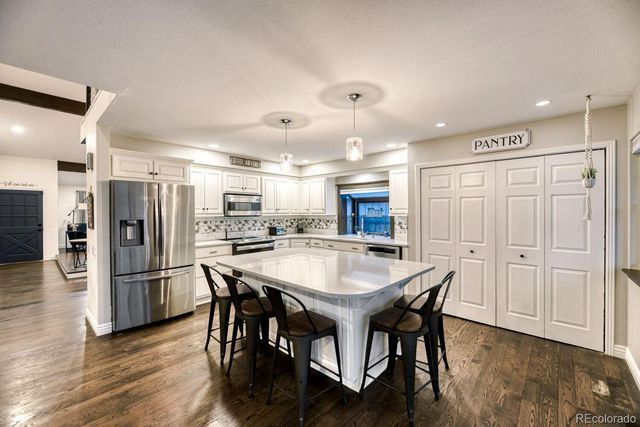 8198 W 81st Drive, Arvada, CO 80005