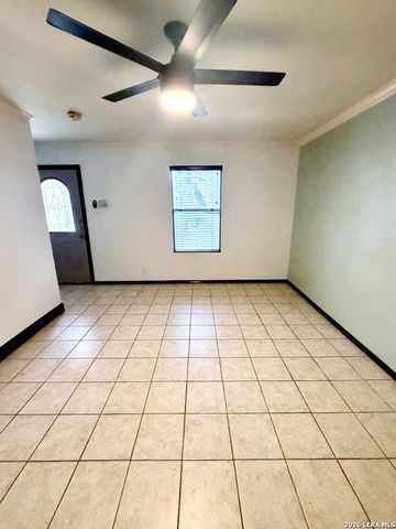 3831 Wetmore Ridge, San Antonio, TX 78247