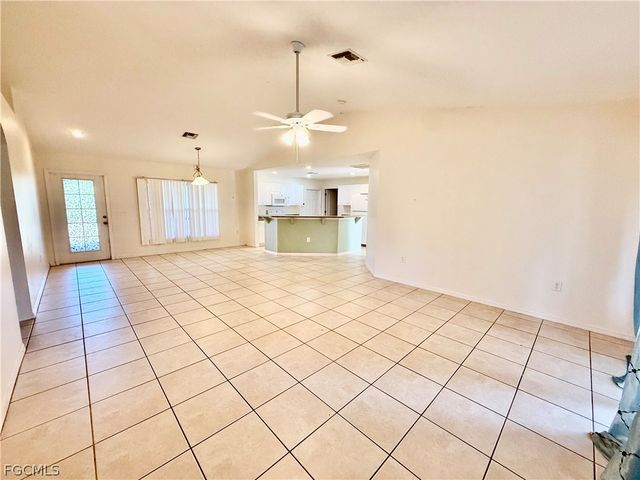 5007 Barth ST, Lehigh Acres, FL 33971