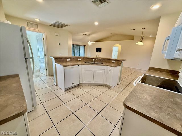 5007 Barth ST, Lehigh Acres, FL 33971