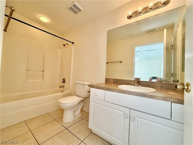 5007 Barth ST, Lehigh Acres, FL 33971