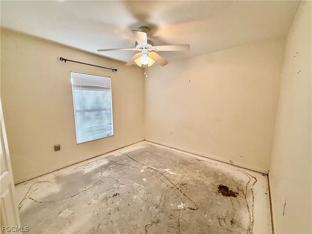 5007 Barth ST, Lehigh Acres, FL 33971