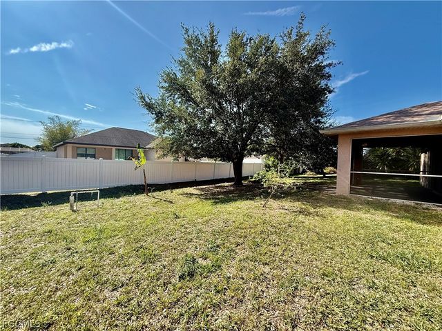 5007 Barth ST, Lehigh Acres, FL 33971