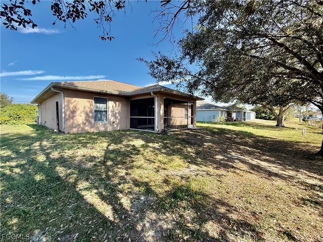 5007 Barth ST, Lehigh Acres, FL 33971