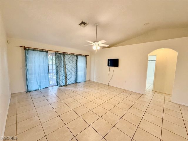 5007 Barth ST, Lehigh Acres, FL 33971