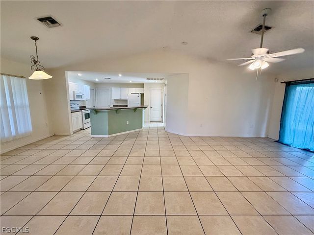 5007 Barth ST, Lehigh Acres, FL 33971