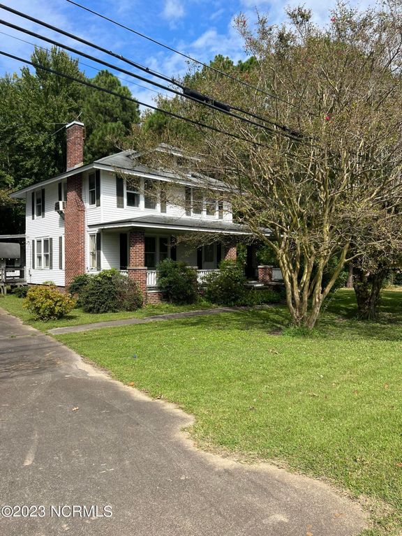 1068 Us Highway 17, Elizabeth City, NC 27909