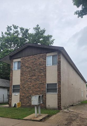421 10th STREET N, La Crosse, WI 54601
