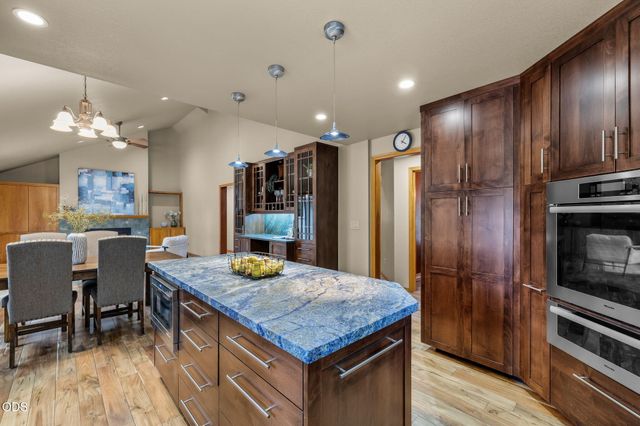 18217 Oregon Loop 41, Sunriver, OR 97707