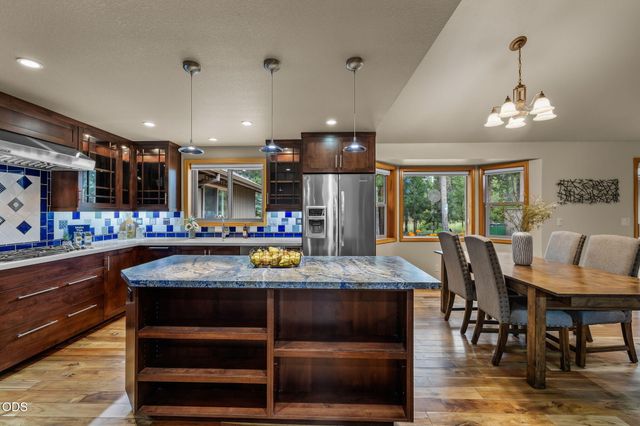 18217 Oregon Loop 41, Sunriver, OR 97707