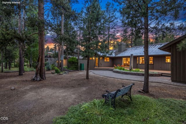 18217 Oregon Loop 41, Sunriver, OR 97707