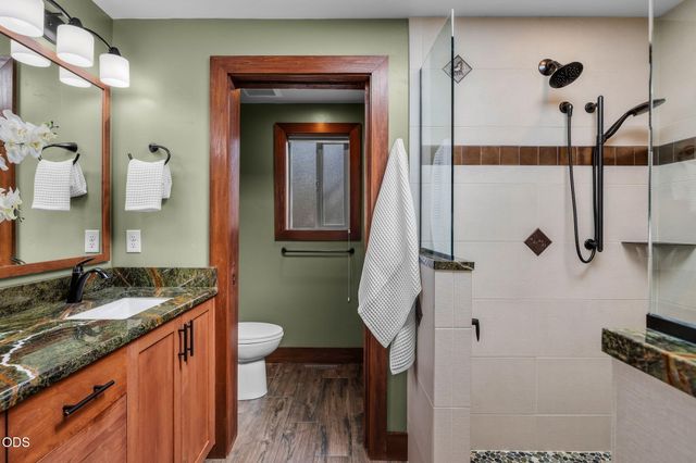 18217 Oregon Loop 41, Sunriver, OR 97707