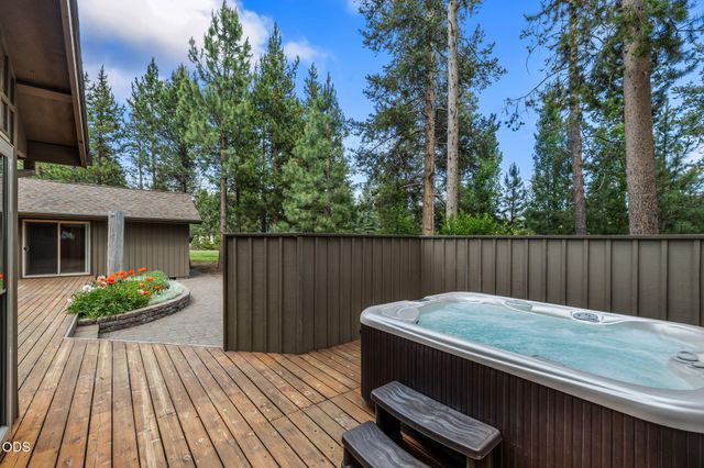 18217 Oregon Loop 41, Sunriver, OR 97707