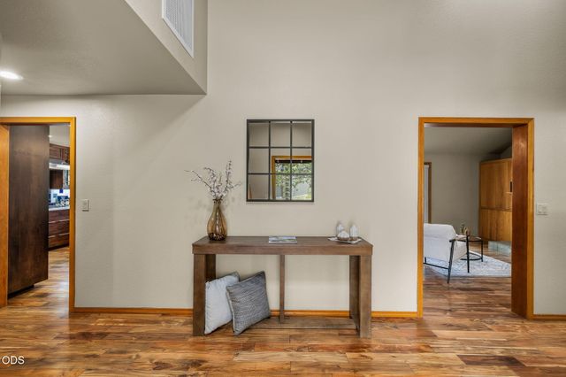 18217 Oregon Loop 41, Sunriver, OR 97707