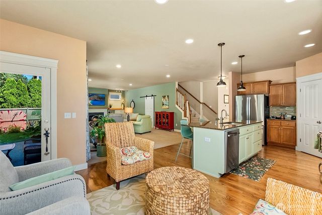 1422 Brighton Way SE, Olympia, WA 98501