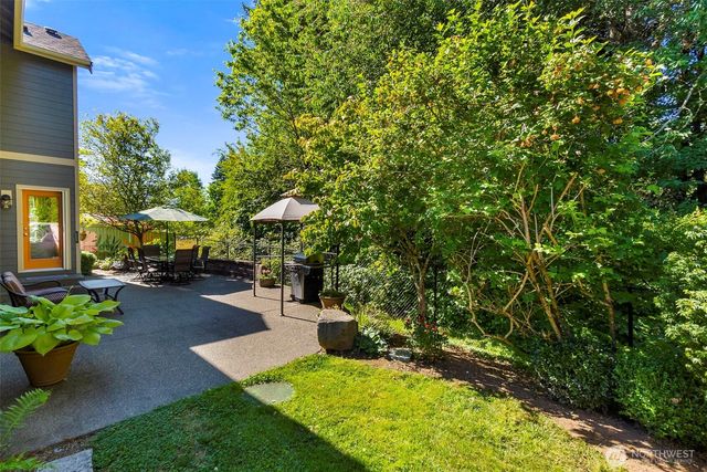 1422 Brighton Way SE, Olympia, WA 98501