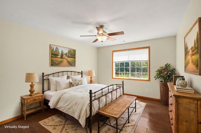 6094 Summit Curve S, Cottage Grove, MN 55016