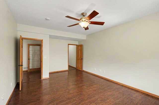 6094 Summit Curve S, Cottage Grove, MN 55016