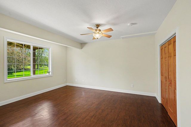 6094 Summit Curve S, Cottage Grove, MN 55016