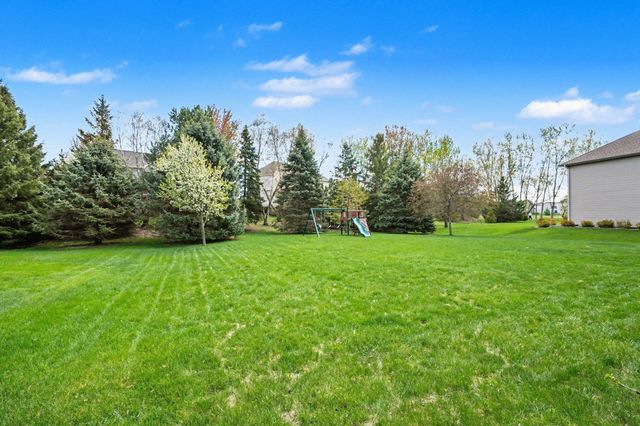6094 Summit Curve S, Cottage Grove, MN 55016