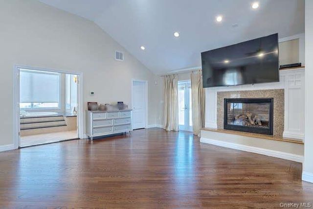 89 Spook Rock Road, Suffern, NY 10901