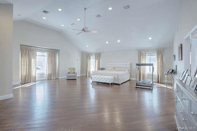 89 Spook Rock Road, Suffern, NY 10901