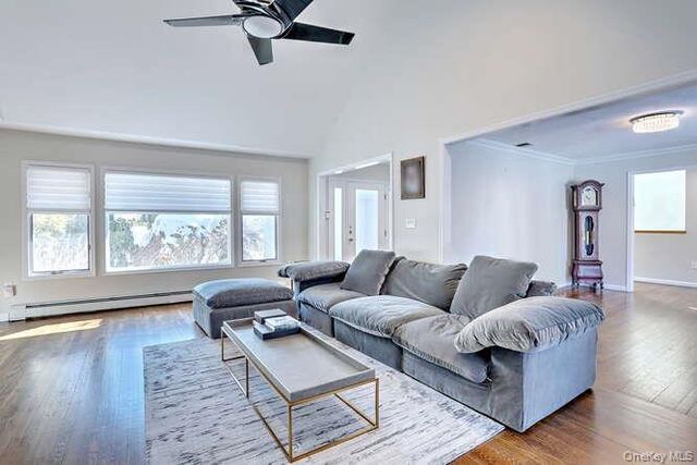 89 Spook Rock Road, Suffern, NY 10901