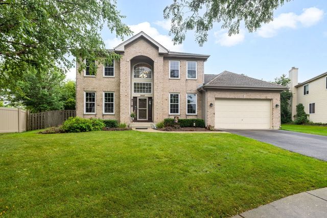 2607 W Westwood Court, Carpentersville, IL 60110