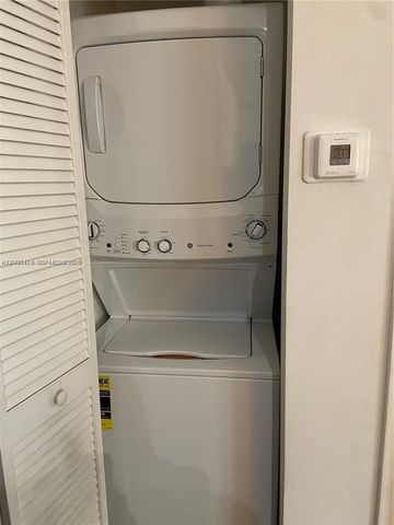 435 21st St 204, Miami Beach, FL 33139