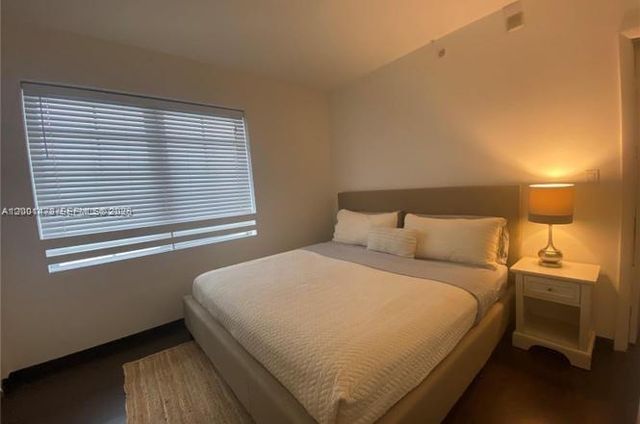 435 21st St 204, Miami Beach, FL 33139