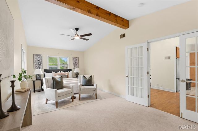 1965 Thunderbird Avenue, Florissant, MO 63033