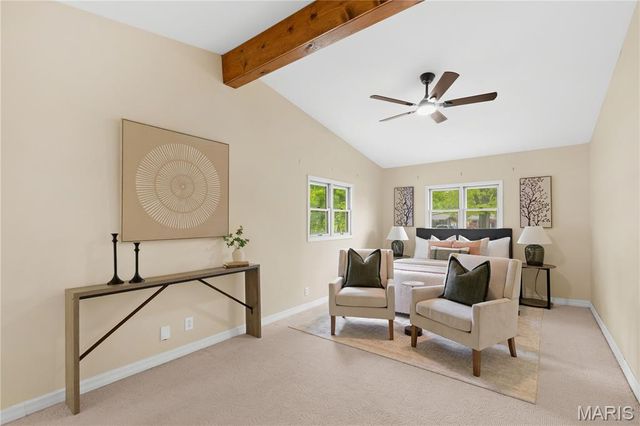 1965 Thunderbird Avenue, Florissant, MO 63033