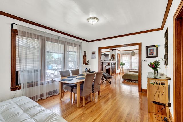2554 N Oak Park Avenue, Chicago, IL 60707