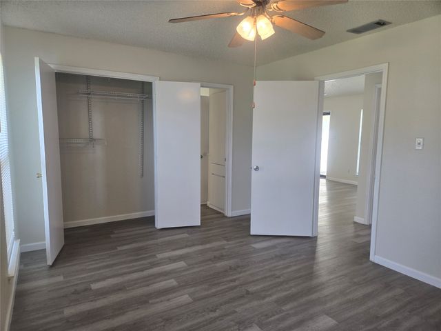 3808 Indian Wells Drive, Arlington, TX 76017