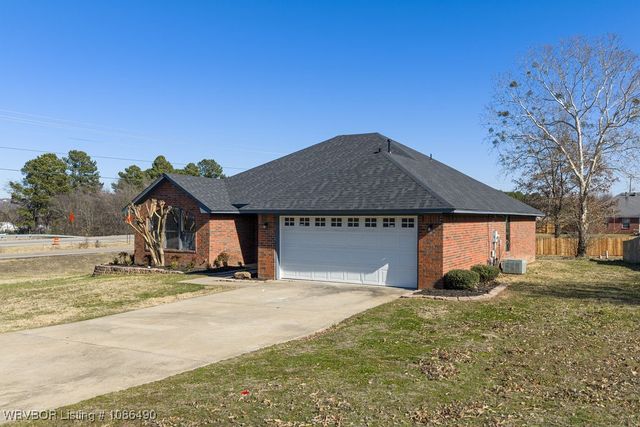 1716 Somerset, Van Buren, AR 72956