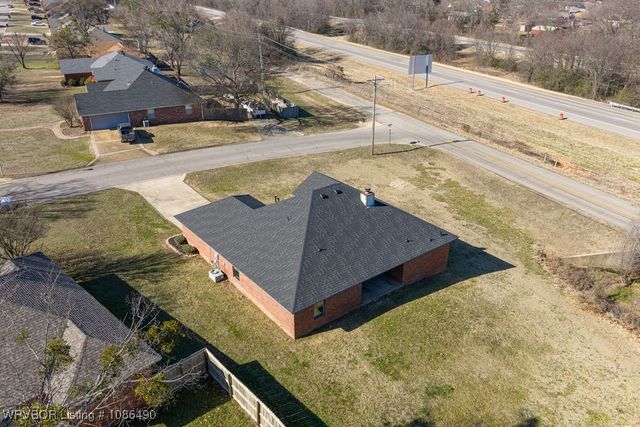 1716 Somerset, Van Buren, AR 72956