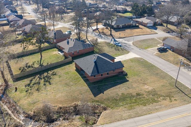1716 Somerset, Van Buren, AR 72956