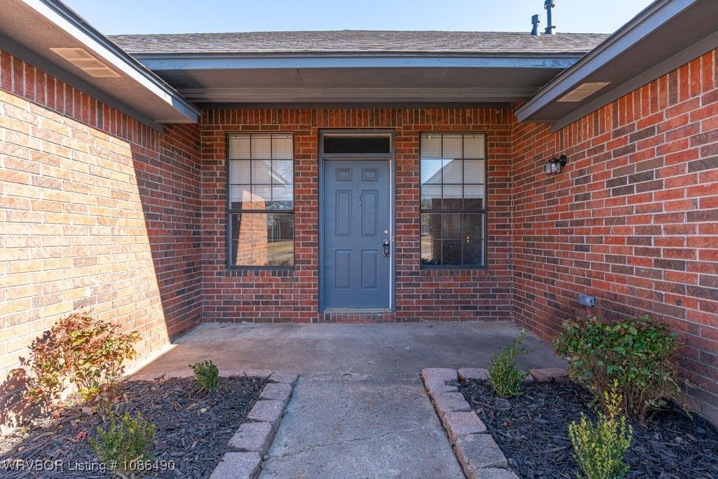 1716 Somerset, Van Buren, AR 72956