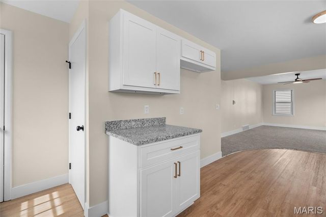 51 Woodlawn Drive, St Charles, MO 63301