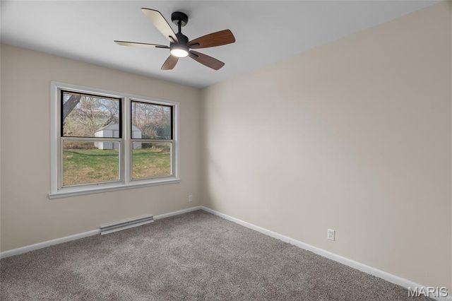 51 Woodlawn Drive, St Charles, MO 63301