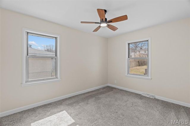 51 Woodlawn Drive, St Charles, MO 63301