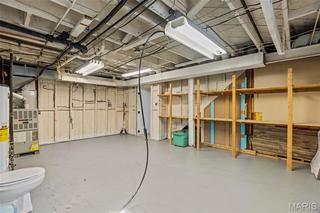 51 Woodlawn Drive, St Charles, MO 63301