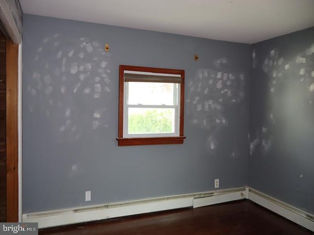 684 AUSTIN DR, Fairless Hills, PA 19030