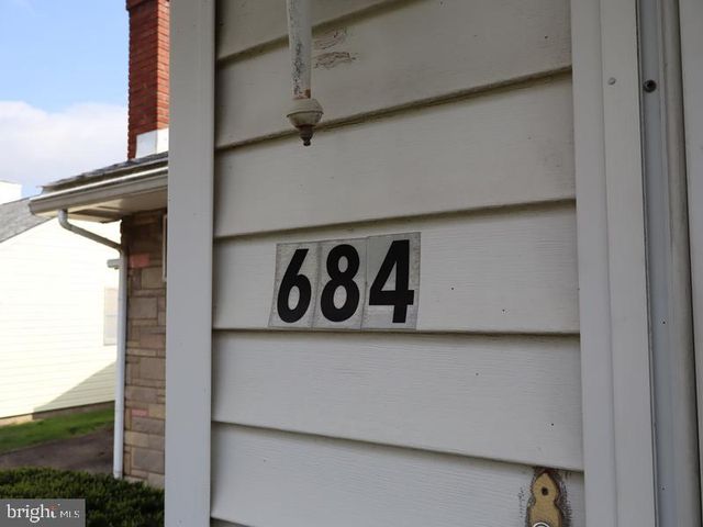 684 AUSTIN DR, Fairless Hills, PA 19030