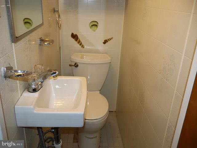 684 AUSTIN DR, Fairless Hills, PA 19030
