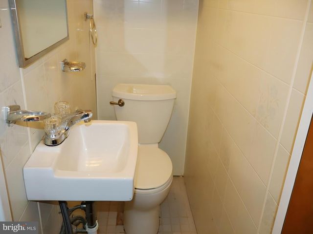 684 AUSTIN DR, Fairless Hills, PA 19030