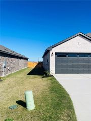 18508-A High Flyer WAY, Manor, TX 78653
