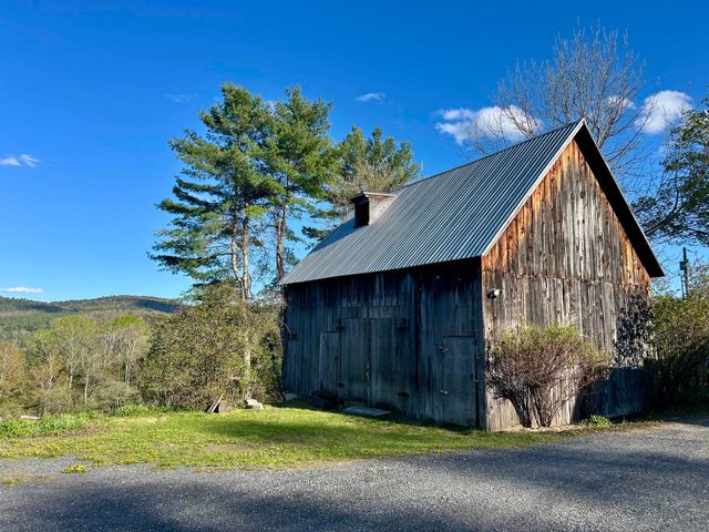 2045 Silloway Road, Randolph, VT 05061