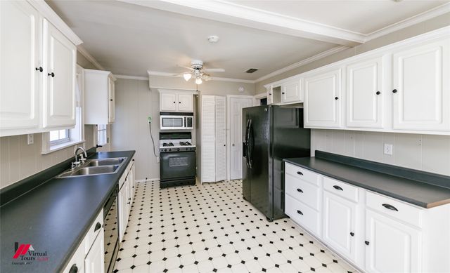 208 Pennsylvania Avenue, Shreveport, LA 71105