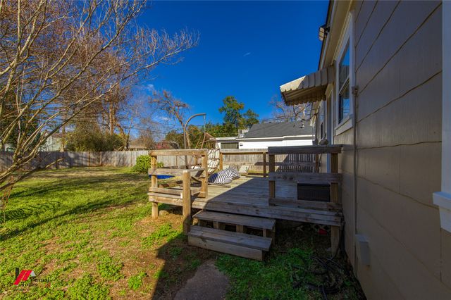 208 Pennsylvania Avenue, Shreveport, LA 71105